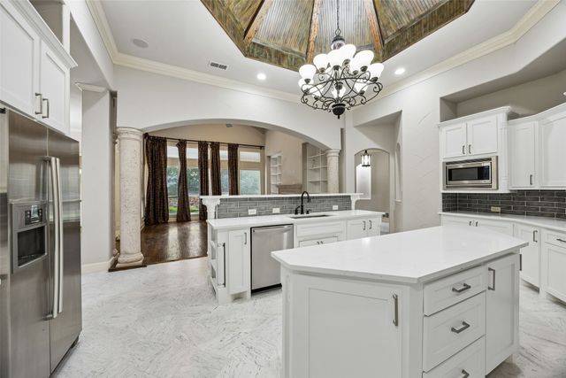 2101 Miracle Point Drive, Southlake, TX 76092