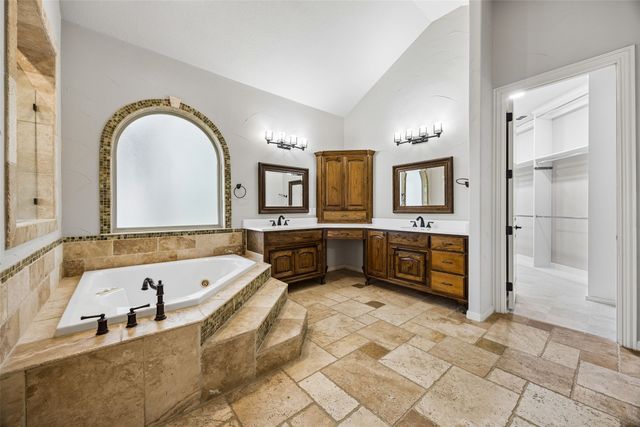 2101 Miracle Point Drive, Southlake, TX 76092