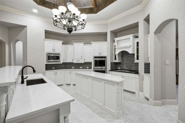 2101 Miracle Point Drive, Southlake, TX 76092