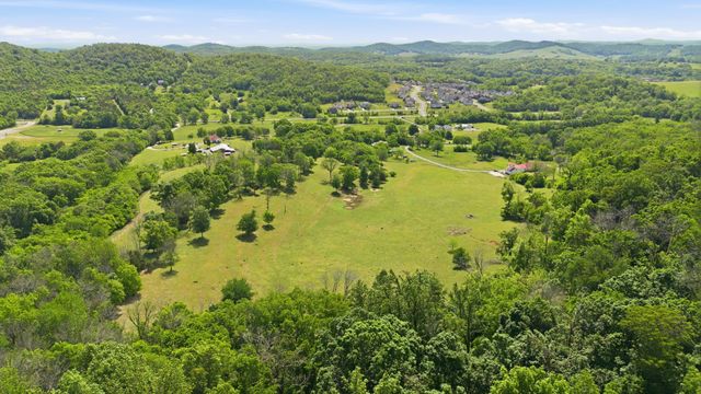 2 Nolensville Rd, Nolensville, TN 37135