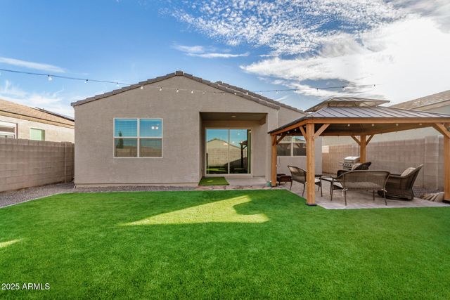 4460 W STICKLEAF Way, San Tan Valley, AZ 85144