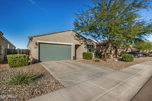 4460 W STICKLEAF Way, San Tan Valley, AZ 85144