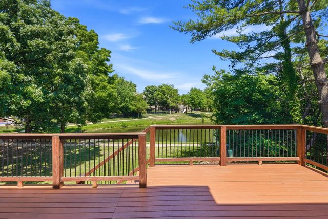 9406 E Lakepoint Dr, Wichita, KS 67226