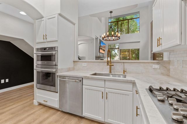 14450 N Thompson Peak Parkway Unit 110, Scottsdale, AZ 85260