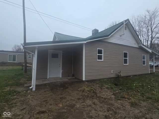 603 E North Street, Westport, IN 47283