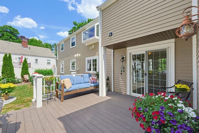 11 Hatfield Rd, Newton, MA 02465