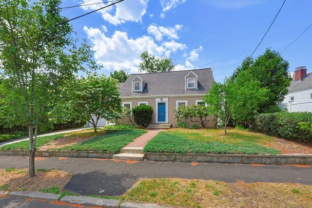 11 Hatfield Rd, Newton, MA 02465