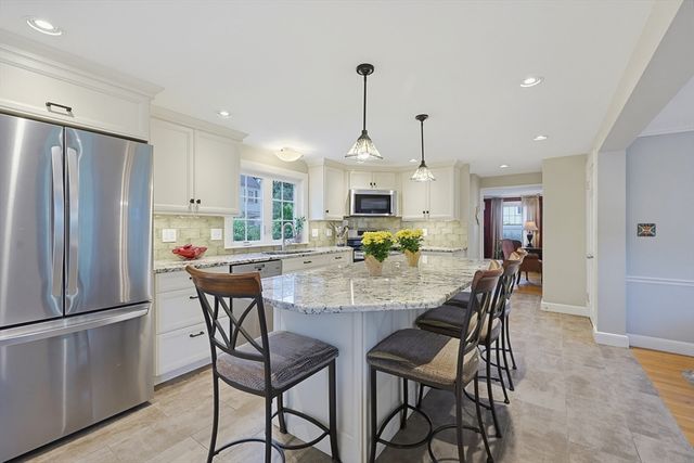 11 Hatfield Rd, Newton, MA 02465