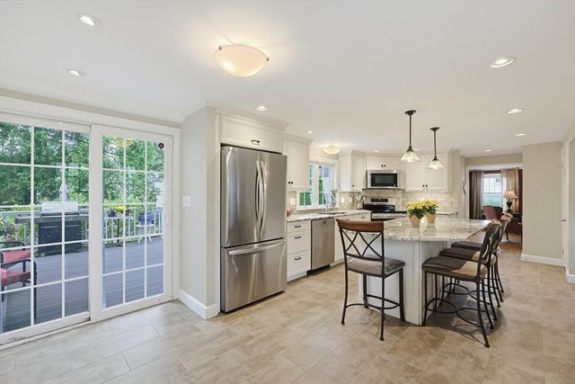 11 Hatfield Rd, Newton, MA 02465