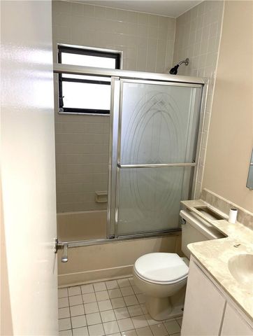 5512 N Park Rd, Fort Lauderdale, FL 33312