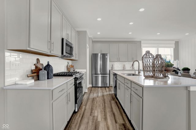 15464 Cardonia Road, Fishers, IN 46037