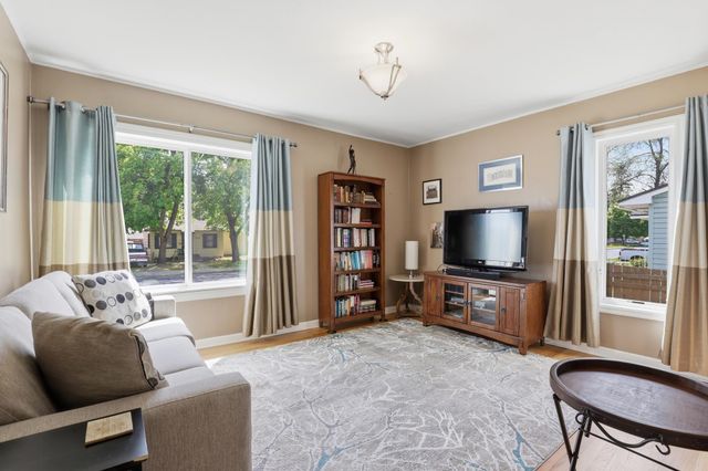 3534 W Wellesley Ave, Spokane, WA 99205