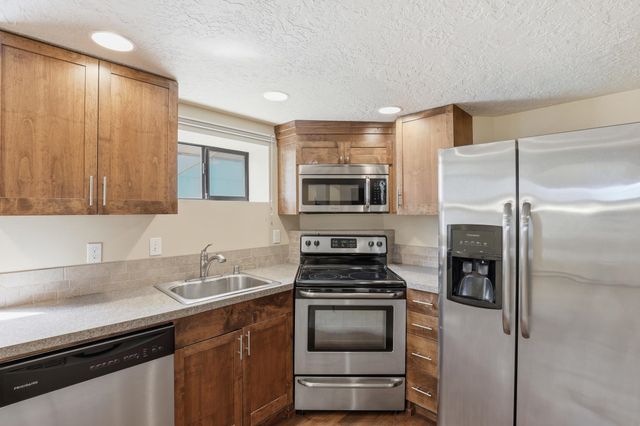 3534 W Wellesley Ave, Spokane, WA 99205