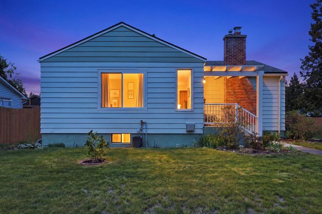 3534 W Wellesley Ave, Spokane, WA 99205