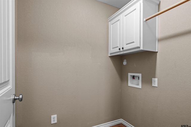 98 Hickory Rd., Bullard, TX 75757