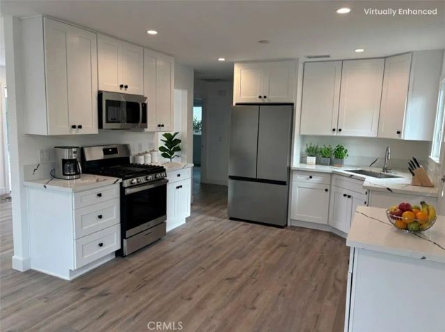 2410 Gates Avenue, Redondo Beach, CA 90278