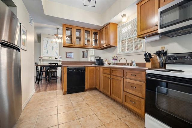 158 Cedar Street S, Mobile, AL 36602