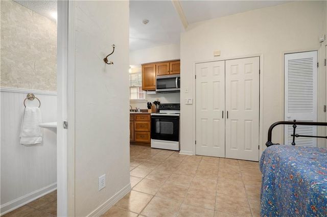 158 Cedar Street S, Mobile, AL 36602