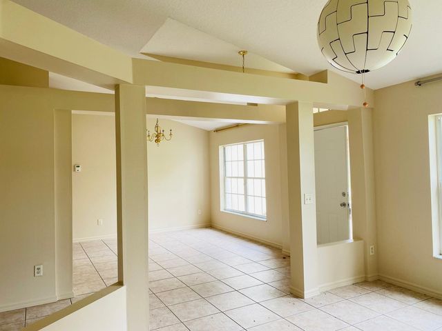 5952 NW Baynard Drive, Port St. Lucie, Port St Lucie, FL 34986