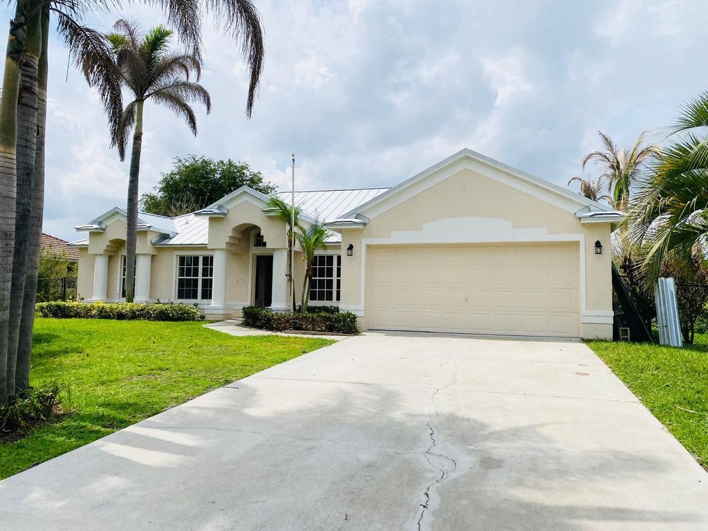 5952 NW Baynard Drive, Port St. Lucie, Port St Lucie, FL 34986