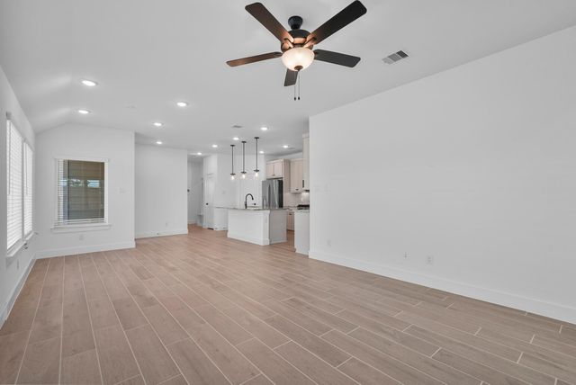 5223 Celestial Court, Iowa Colony, TX 77583