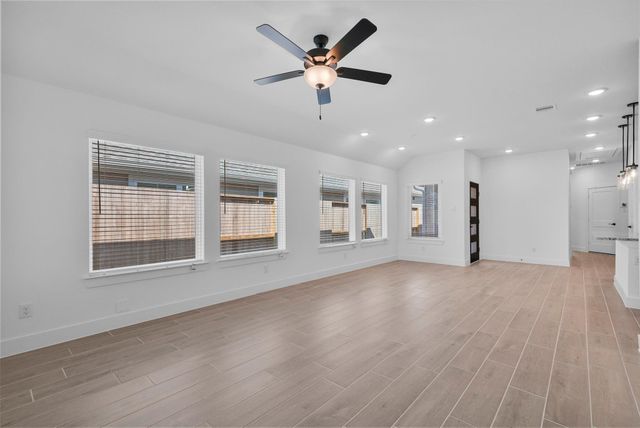 5223 Celestial Court, Iowa Colony, TX 77583