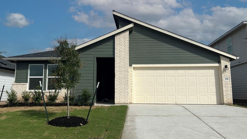 131 Gazania RD, Kyle, TX 78640
