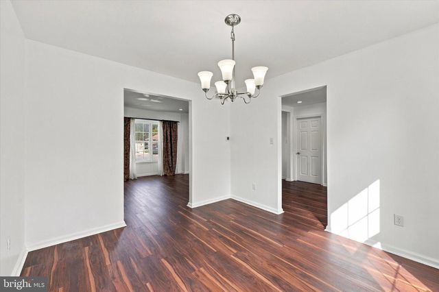 308 BROWN ST, Burlington, NJ 08016