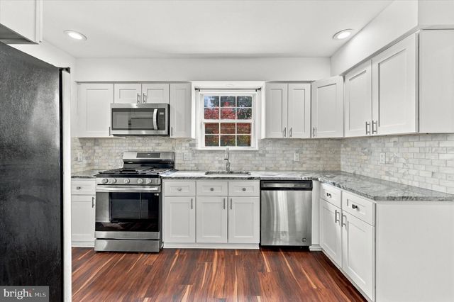 308 BROWN ST, Burlington, NJ 08016
