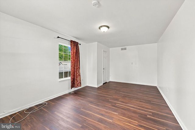 308 BROWN ST, Burlington, NJ 08016