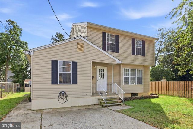 308 BROWN ST, Burlington, NJ 08016