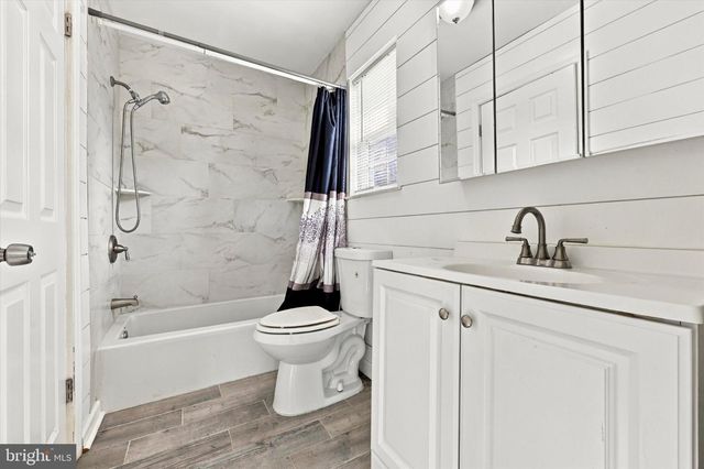 308 BROWN ST, Burlington, NJ 08016