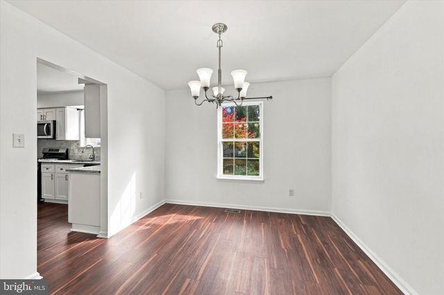 308 BROWN ST, Burlington, NJ 08016