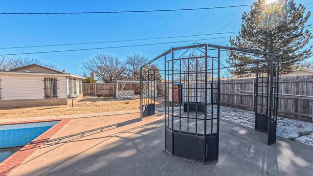 5015 SW 53RD Avenue, Amarillo, TX 79109
