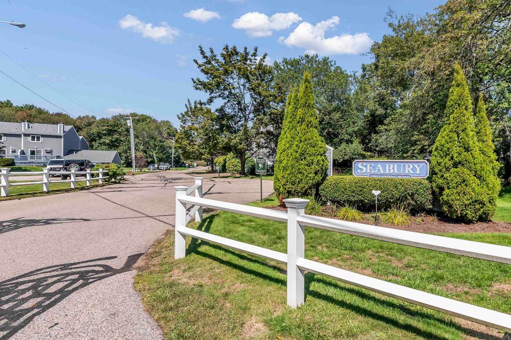 82 Seabury, Hampton, NH 03842
