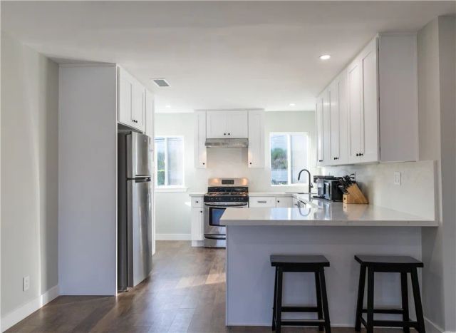 1615 E Hardwick, Long Beach, CA 90807