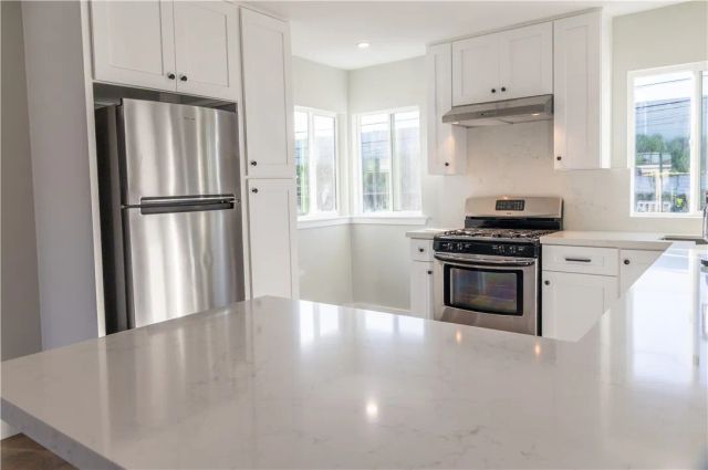 1615 E Hardwick, Long Beach, CA 90807