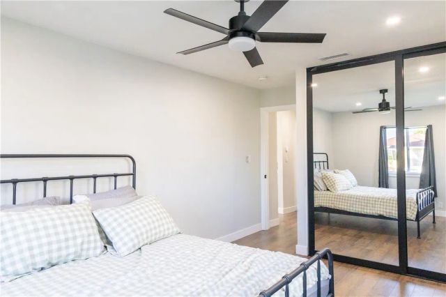 1615 E Hardwick, Long Beach, CA 90807