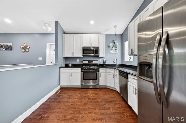 1008 Groby Road, University City, MO 63130