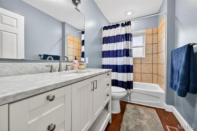 1008 Groby Road, University City, MO 63130