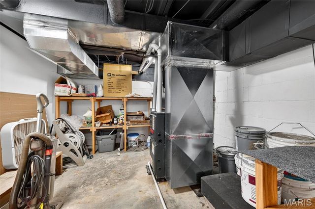 1008 Groby Road, University City, MO 63130