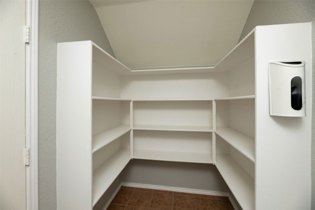 4006 Collin Court, Heartland, TX 75126
