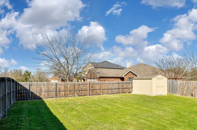 4006 Collin Court, Heartland, TX 75126