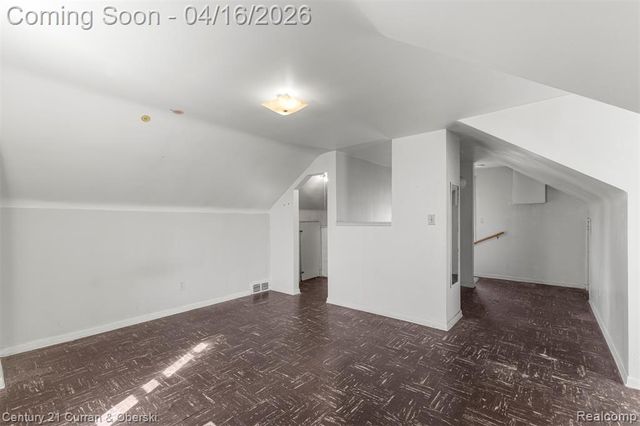 866 Clinton Street, Wyandotte, MI 48192