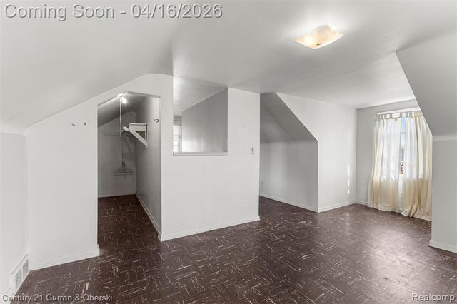 866 Clinton Street, Wyandotte, MI 48192