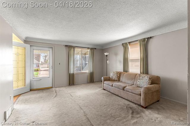 866 Clinton Street, Wyandotte, MI 48192