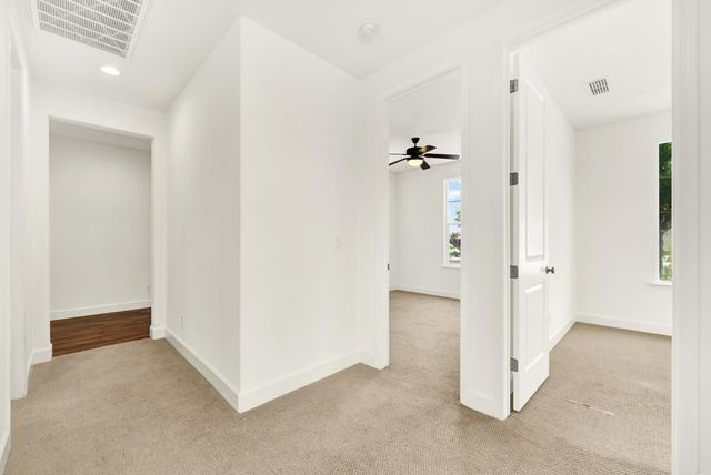 2200 Russell Cir, Woodland, CA 95776