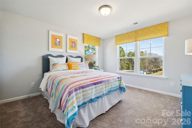 4146 Vista Pine Drive, Charlotte, NC 28215