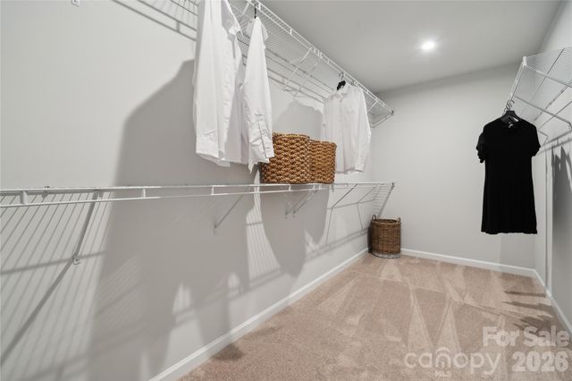 4146 Vista Pine Drive, Charlotte, NC 28215