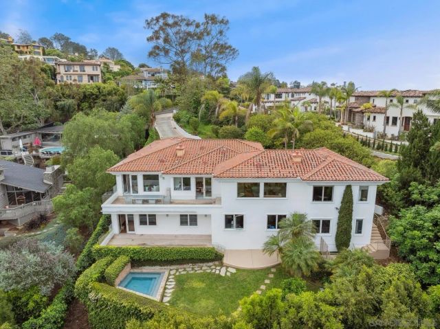 6617 Muirlands Dr, La Jolla, CA 92037